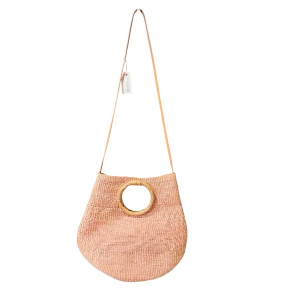 ARANAZ  Cueba Bag in Natural light pink Elegant Woven crossbody Bag NEW - Picture 1 of 5